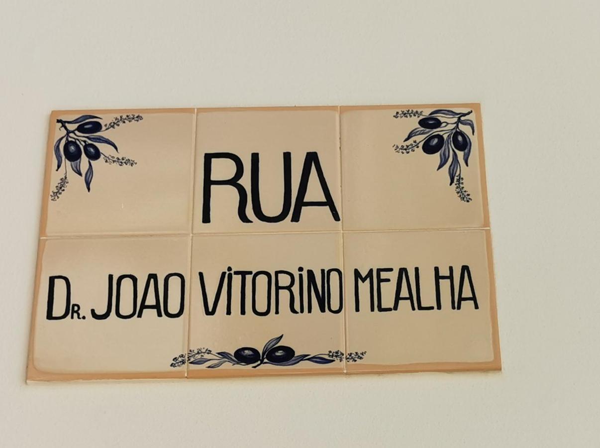 Vida A Portuguesa, Charming 