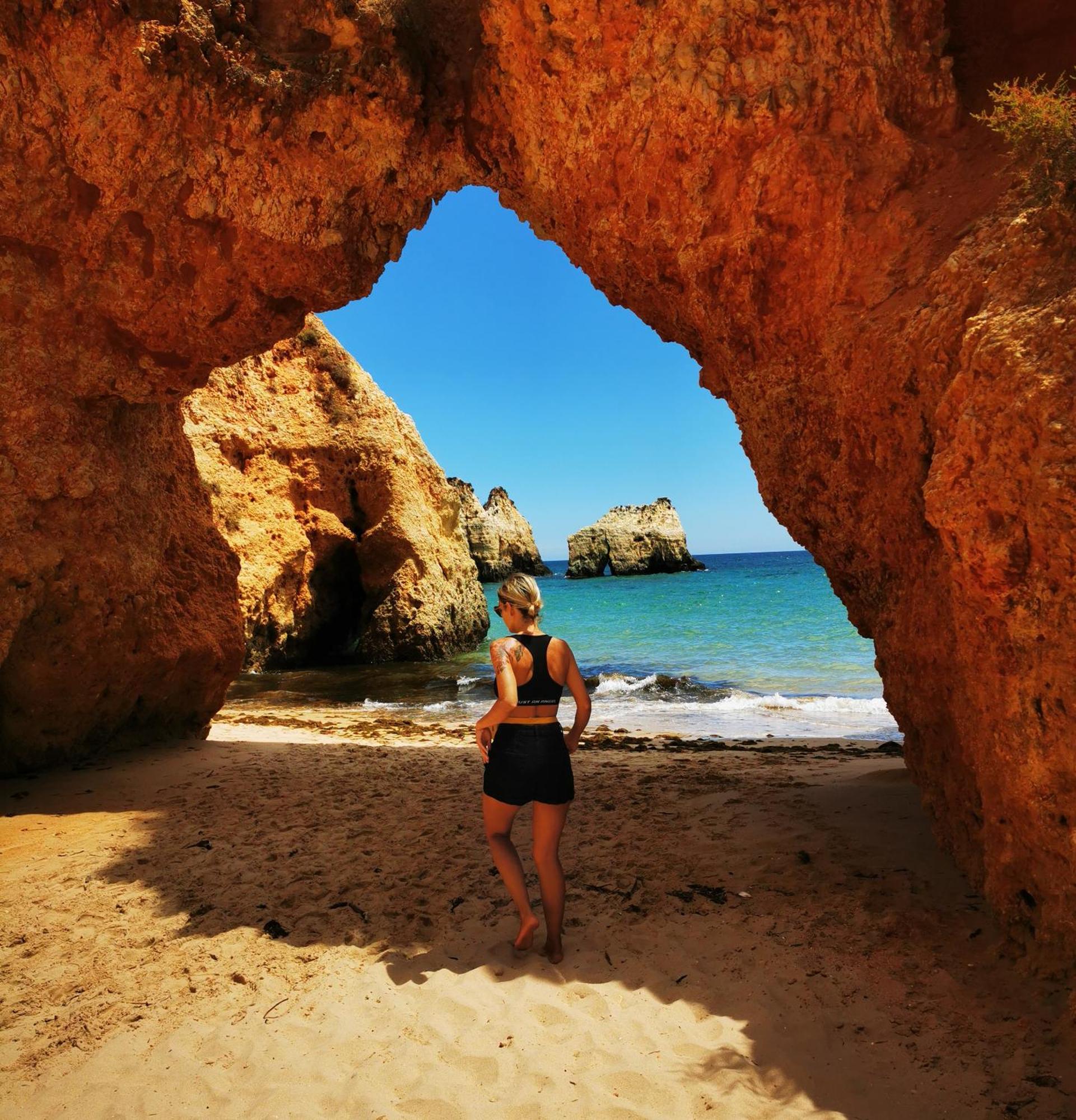 Vida A Portuguesa, Charming 